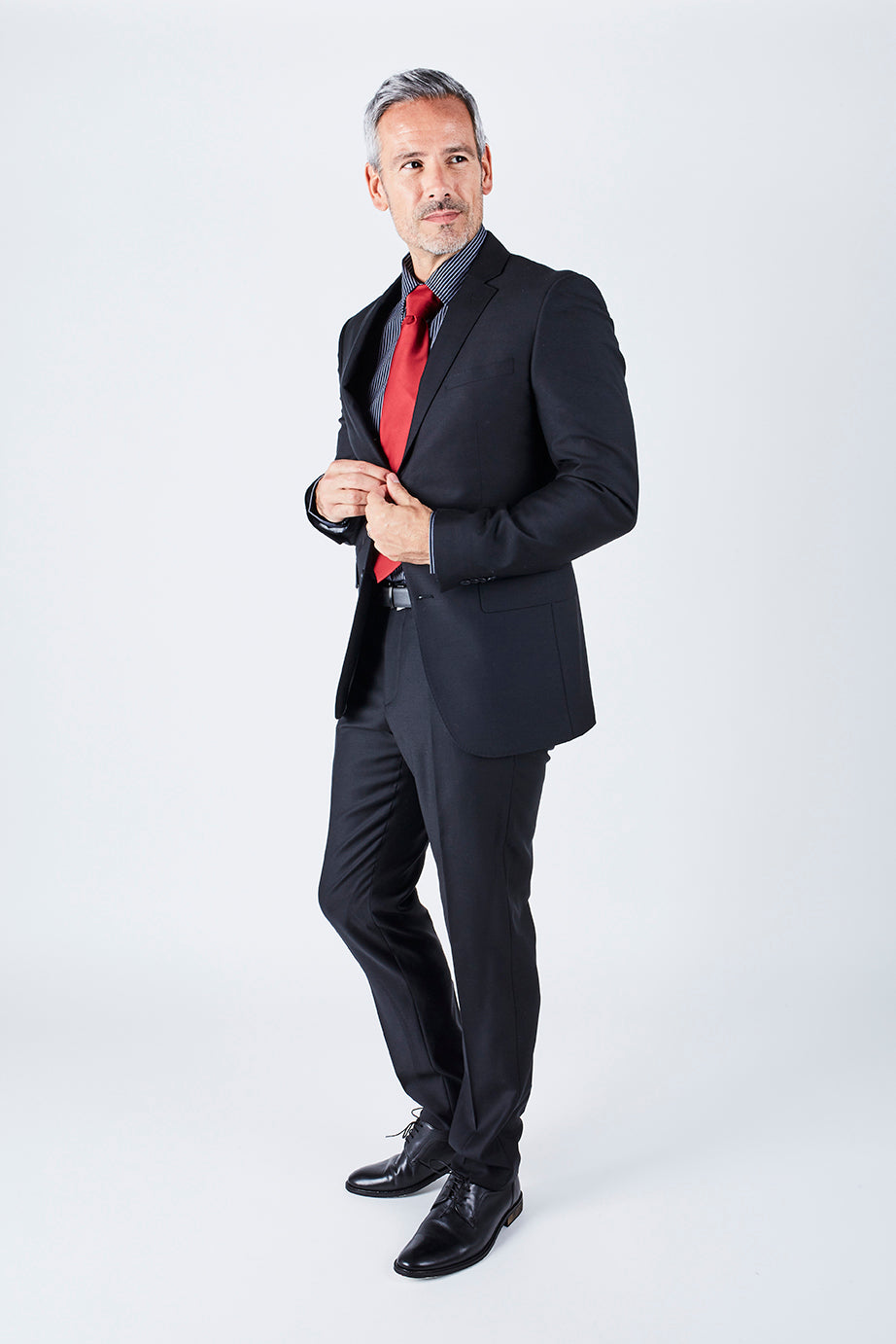 Harry Tailored Fit Black Suit