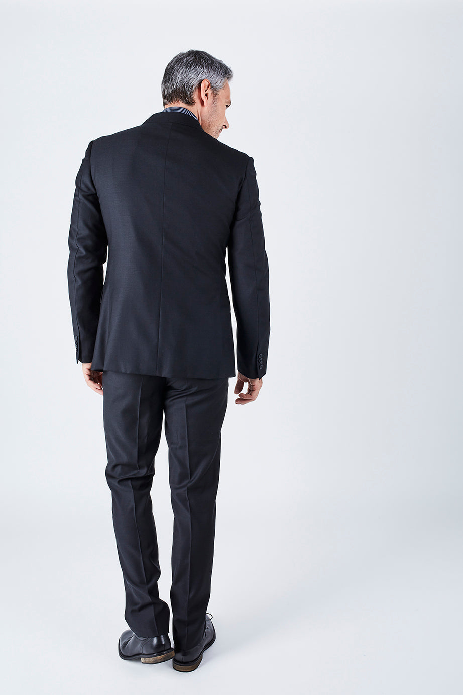 Harry Tailored Fit Black Suit